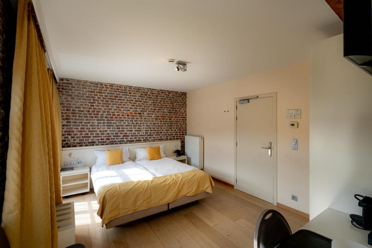 Hostellerie De Biek Moorsel Esterno foto