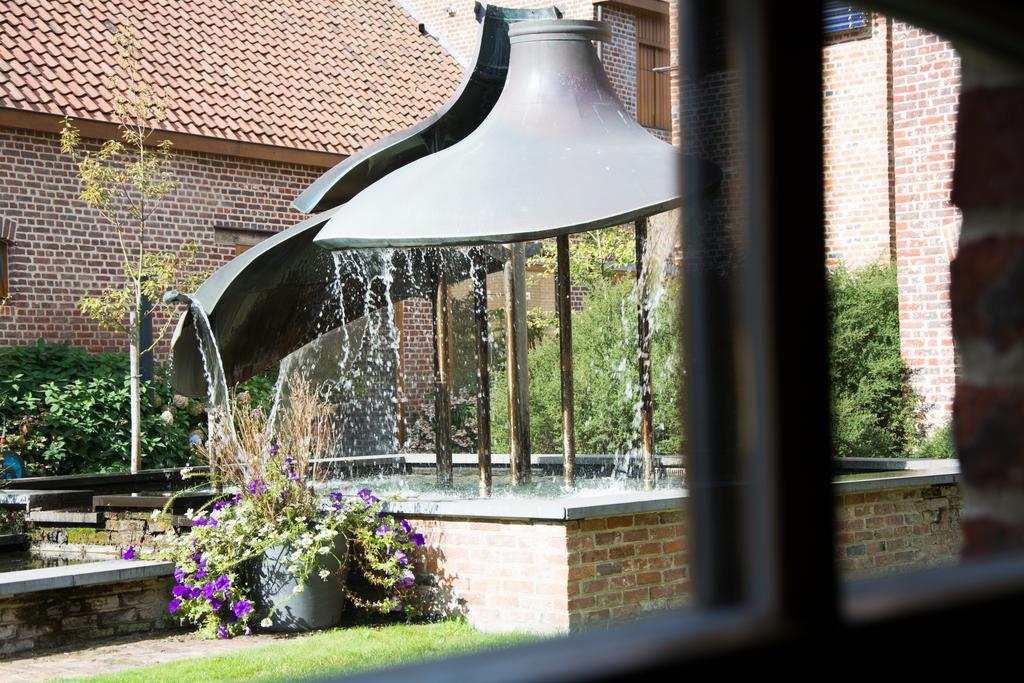 Hostellerie De Biek Moorsel Esterno foto
